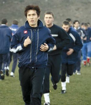 [루마니아 축구] 김길식의 현지 적응력에 후한 점수를 준 루마니아 언론