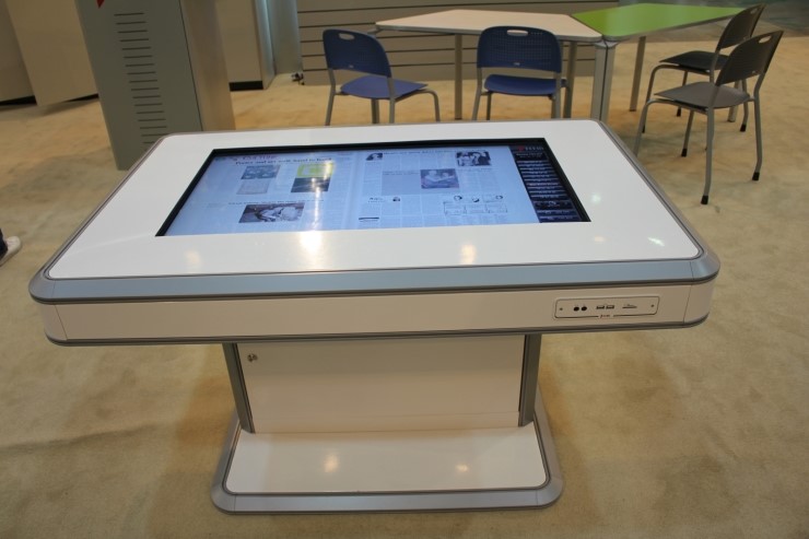  TOUCH TABLE,터치테이블,터치모니터,터치스크린,키오스크,전자칠판