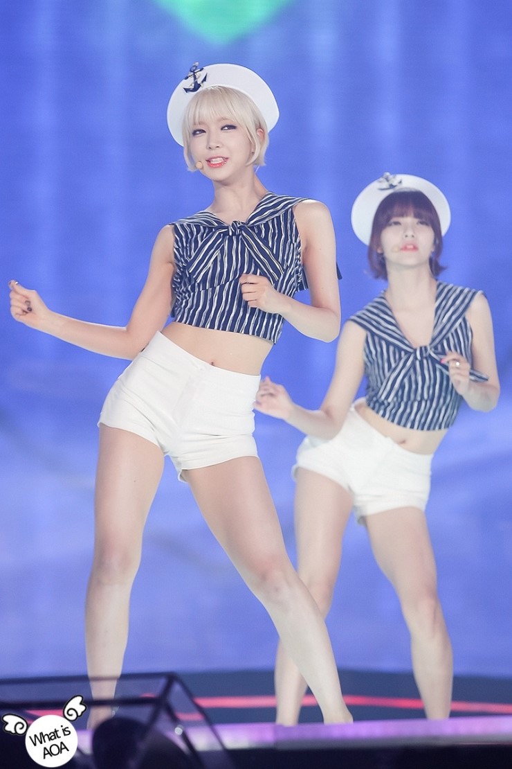  [AOA] AOA해군복 입은 초아 섹시 몸매