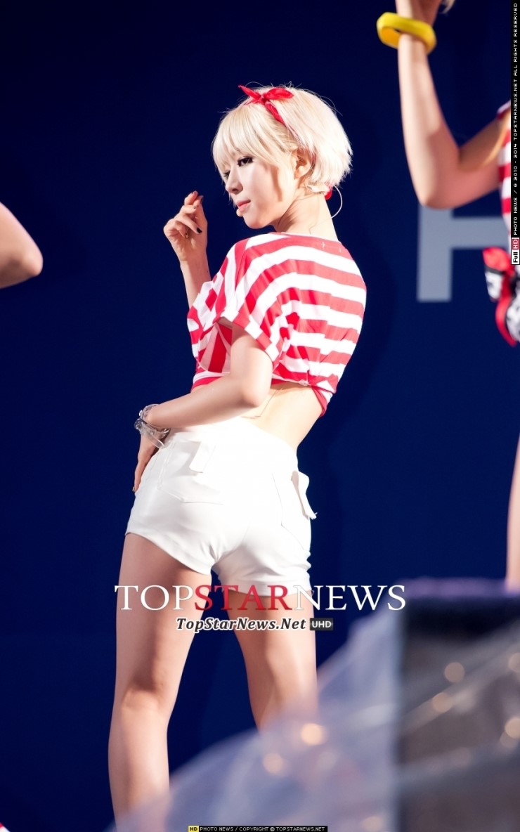  [AOA] AOA갓초아 뒤태 라인