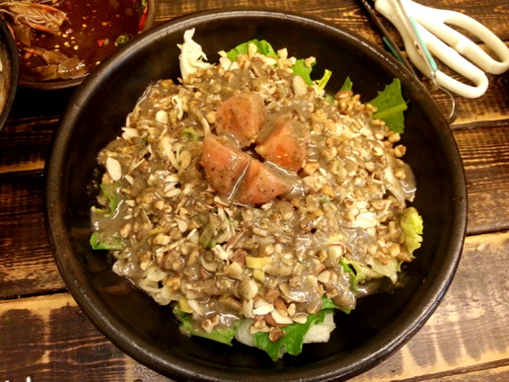  이태원 맛집/ 중심 [이태원중심,사라다칼국수,새우간장밥,간장새우,이태원퓨전요리,이태원한식,녹사평역맛집]