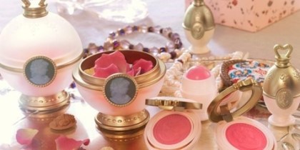  라뒤레(LADUREE) 블러셔 - 르 멜뷔유즈 라뒤레 페이스 컬러 로즈 라듀레 1호 / 라뒤레 장미 꽃잎 블러셔 / 꽃잎 블러셔
