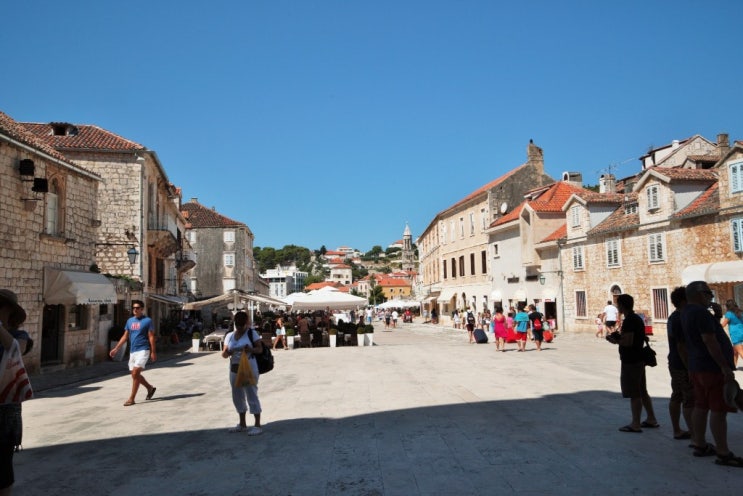  Hvar Island 도착하자마자