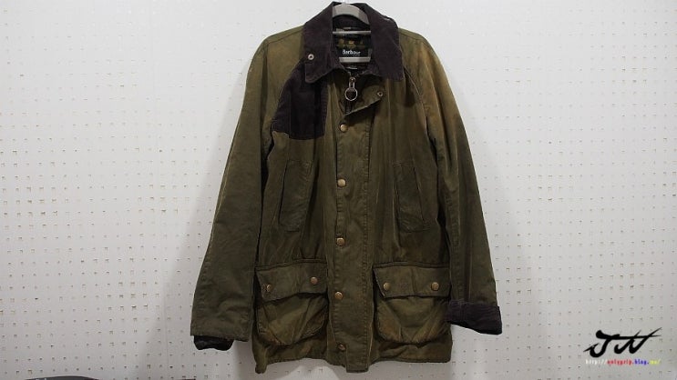  BARBOUR SHARP WAXED OLIVE JACKET 바버 샤프 왁스 올리브 자켓