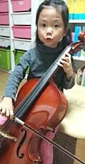 5살 꼬마아가씨 하나의 첼로연주~(작은별,프랑스노래)