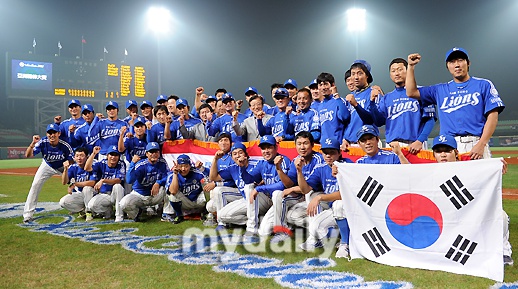 <b>강성우</b>, 삼성 라이온즈의 <b>배터리코치</b>로 영입