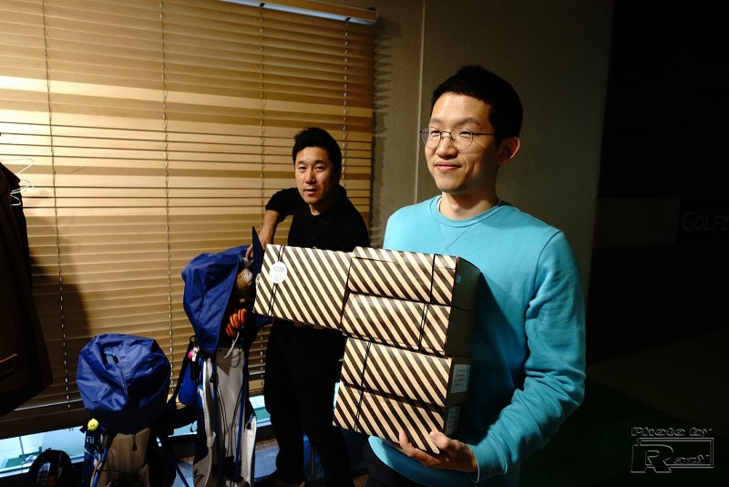 서경석 골프존에서 원정대원 들과 함께한 작업실 301 배 스크린 대회