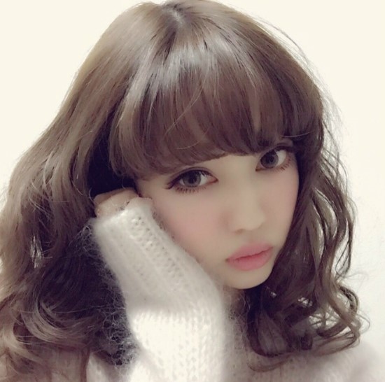  인형 같은 일본 모델 나카무라 리사 (中村里砂) 