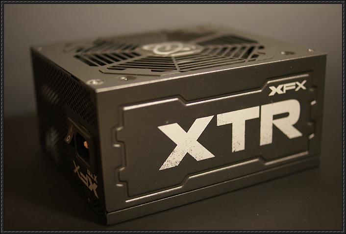 풀모듈러 파워! XFX XTR 650W 80PLUS GOLD 제품 패키지 살펴보기 풀모듈러 파워! XFX XTR 650W 80PLUS GOLD 제품 패키지 살펴보기