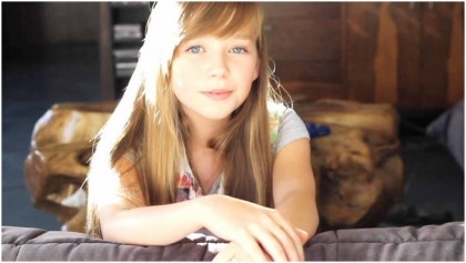 코니 탤벗 (Connie Talbot) - Three Little Birds (Official M/V)