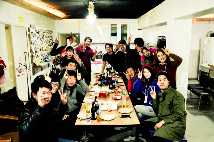  제주도게스트하우스 바베큐파티 보다 치맥파티 ^^