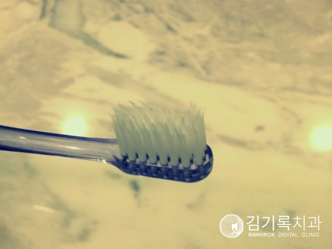 매탄동치과, 칫솔을 드리고,3개월마다 바꿔 드립니다!!