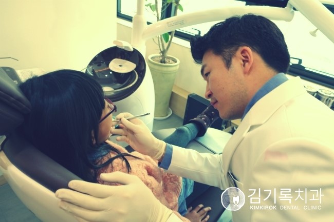 영통치과! 어린이 치아건강 책임지는 김기록치과