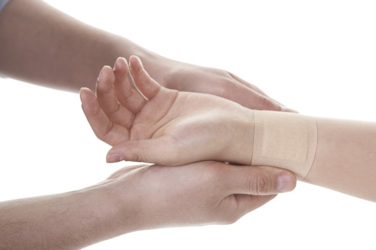 이타바시역 손목 인대가 호전되지 않는 경우 1