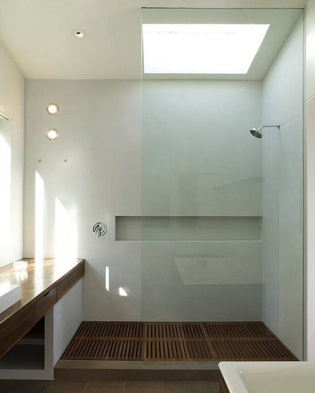  bath room 
