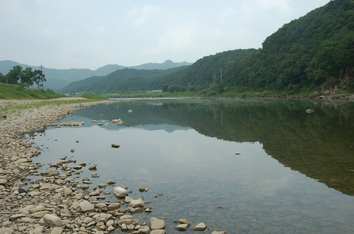  강원도 홍천 / 공기 맑고 한적한 곳 / 지하수 먹으면 안되는 곳