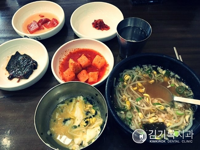 수원 탑프라자 1층 전주식콩나물국밥집![시루향기]