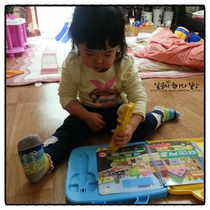 리틀퓨쳐북 : 구름빵 펜 신기하네요^0^ 리틀퓨쳐북 : 구름빵 펜 신기하네요^0^