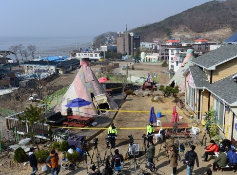 인천시 강화도 캠핑장 사고 - "전기패널의 누전이 원인"