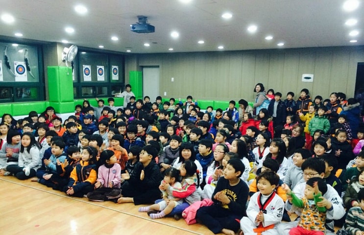  대구마술 태권도마술 ~ 태권도도장 출장마술공연,강의