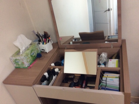 일룸의 예쁜화장대 사용기