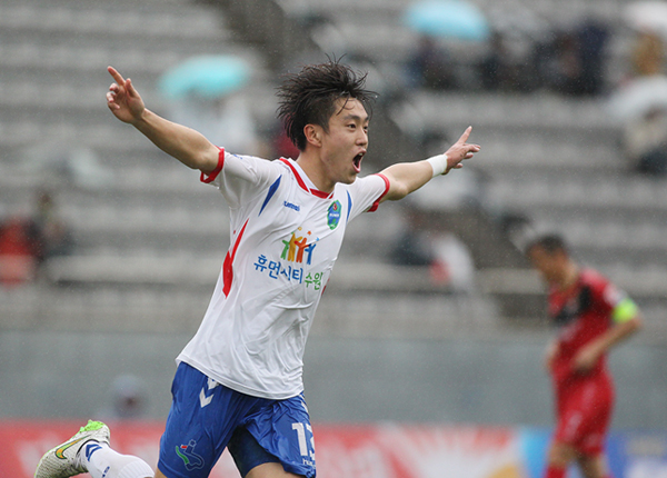 # '현대오일뱅크 K리그 챌린지 2015' 5R - 경남 FC vs 수원 FC (20150419) # '현대오일뱅크 K리그 챌린지 2015' 5R - 경남 FC vs 수원 FC (20150419)