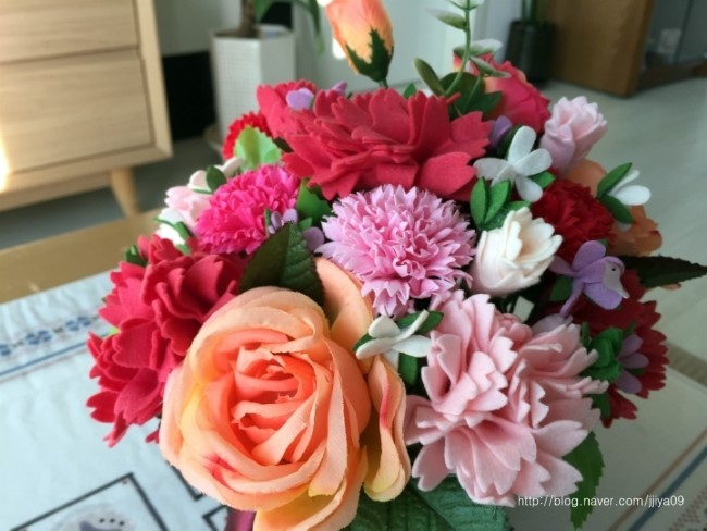  DIY_펠트 카네이션 화분 만들기