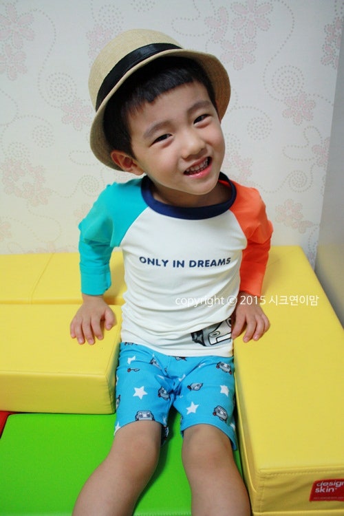 알로봇 수영복,알로봇 래쉬가드 예쁘닷!! 연이 완전 씬났음♪