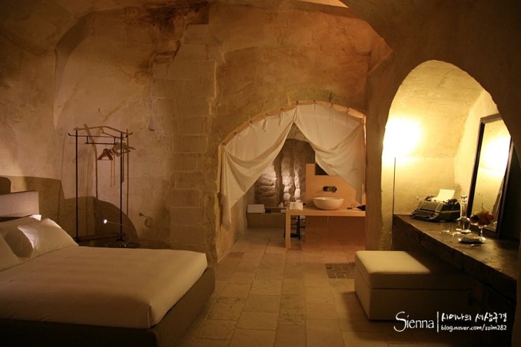 이탈리아 자동차여행 | 이탈리아 남부, 동굴도시 마테라(matera)의 추천호텔, Corte San Pietro