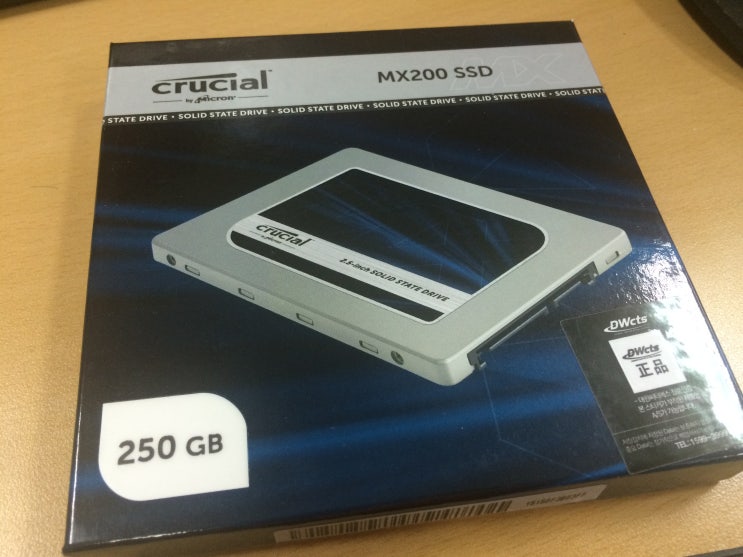  컴퓨터/저장매체] Crucial MX 200 250G & Toshiba 3TB