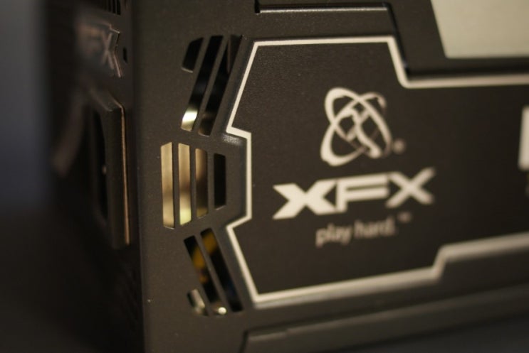 막강파워!!  XFX PRO 1000W PLATINUM 파워서플라이 제품 개봉기