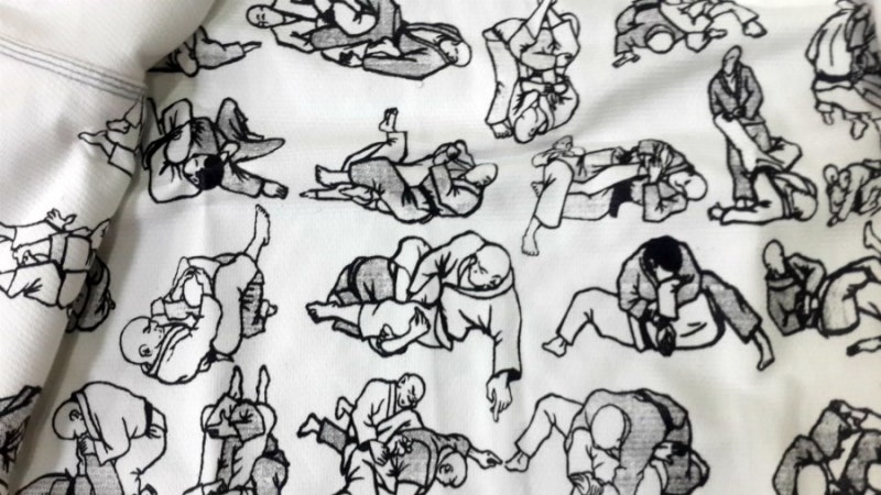 주짓수 도복 로닌 47 gi ! 블랙 화이트 색상 을 소개합니다