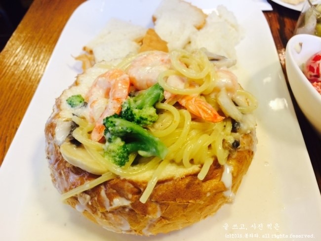  신포동 델라카사 