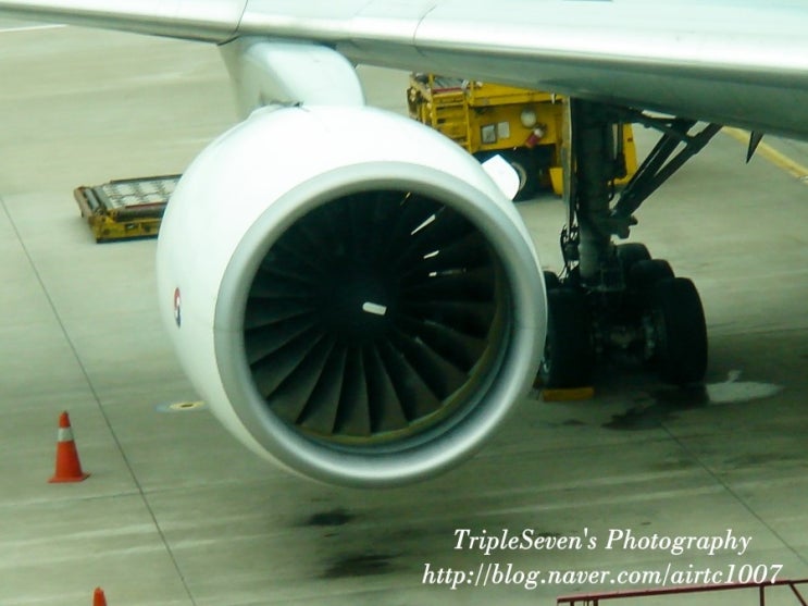  [TripleSeven/탑승기] 대한항공 B777-300 인천(ICN)-베이징(PEK) 탑승기!
