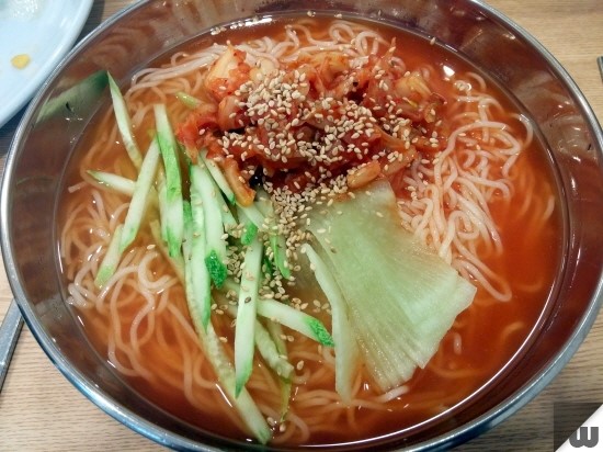 [노량진] 서울에서 비빔국수 두번째로 맛있는 집 "생국수본가" : 폐업