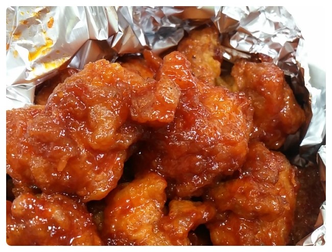  호프에서 포장한 치킨 맛나다