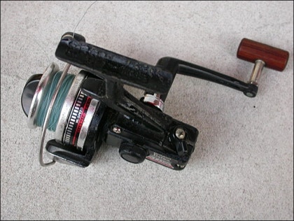 6'8 medium extra fast baitcasting rod KastKing Zephyr Dual-tip Baitcaster Rod and Reel Combo Green