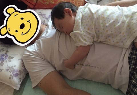  d+51 / 제법 자랐어요.. 엎어재우면 잘 자요...