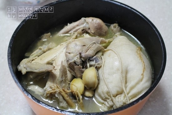  전복삼계탕으로 몸보신을~