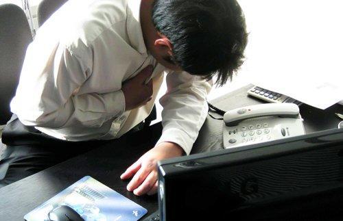  보안업체 주임의 과로로 인한 급성 심장사 과로사 산재 인정