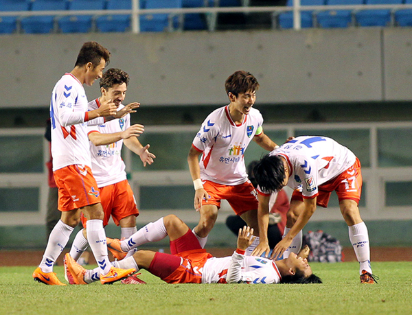 #'현대오일뱅크 K리그 챌린지 2015' 32R - 안산 vs 수원 #'현대오일뱅크 K리그 챌린지 2015' 32R - 안산 vs 수원