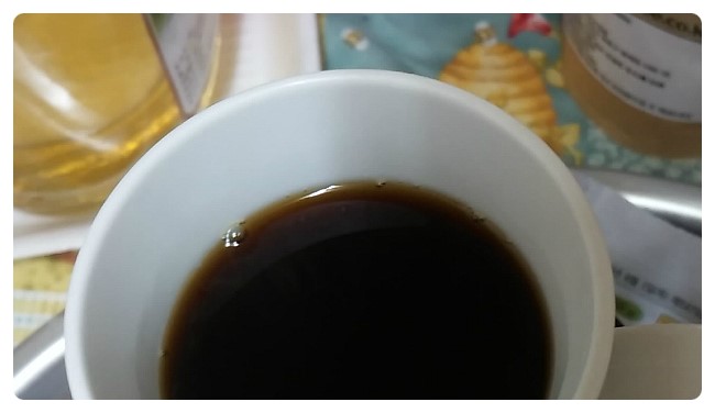  집에서 만든 달콤 아메리카노예요