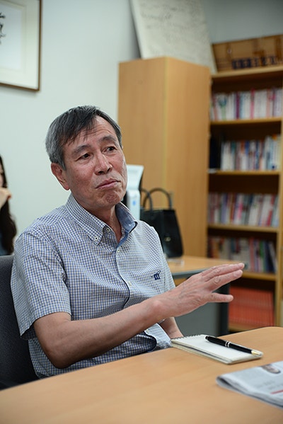 한국 문학운동의 산증인 이시영 시인