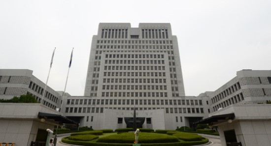 대법원 "보험사 정신질환 면책약관 유효" 판결 파장 - 정신질환으로 인한 자살 보험금 지급 인정 좁아지나… 대법원 "보험사 정신질환 면책약관 유효" 판결 파장 - 정신질환으로 인한 자살 보험금 지급 인정 좁아지나…
