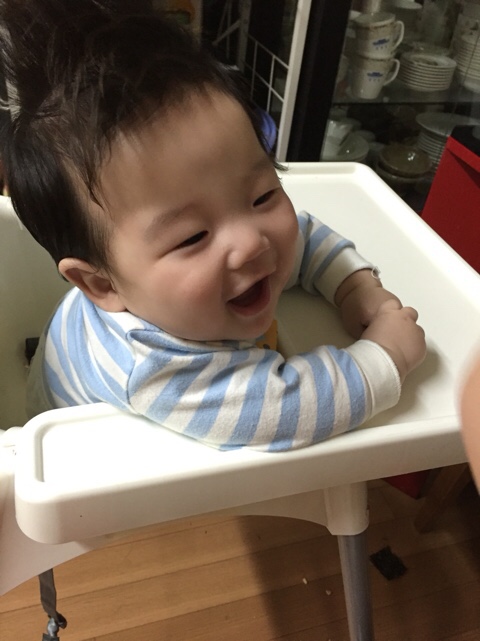  청년 마흔... 두 아들과의 일상... 아쉬움....