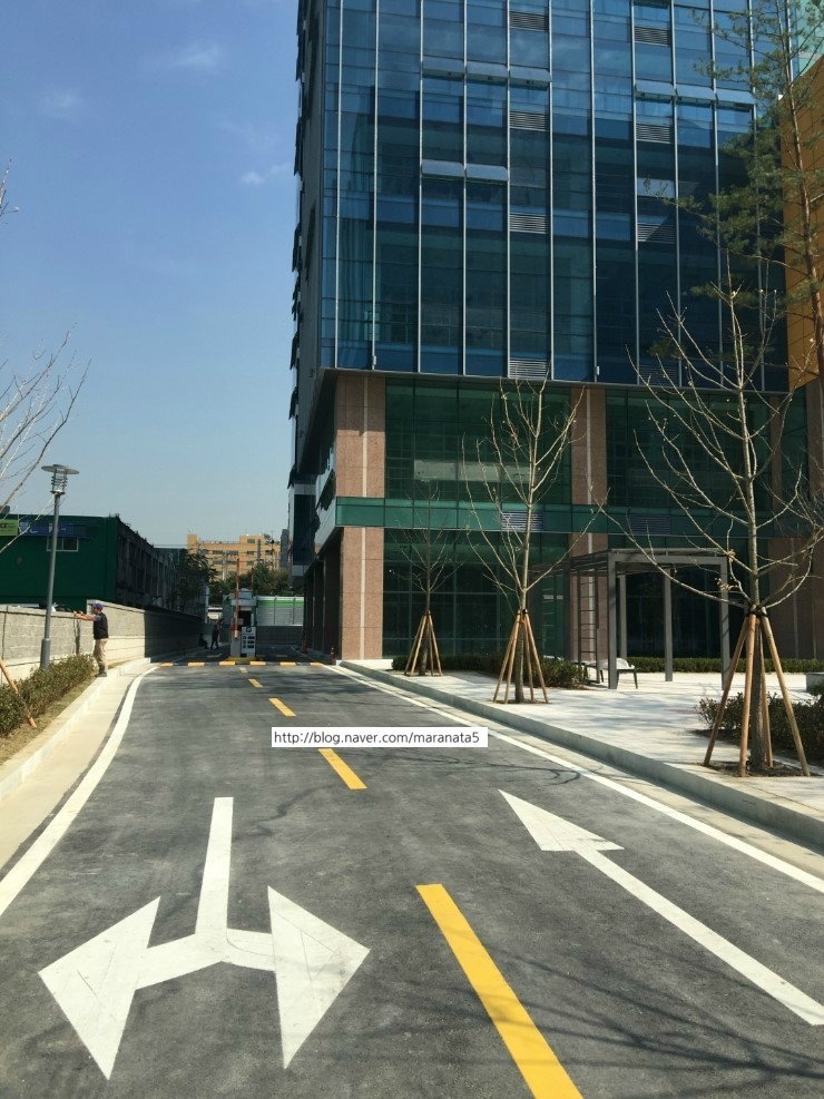 가산동아파트형공장 에이스하이엔드10차 현장투어_1층 주차장시설