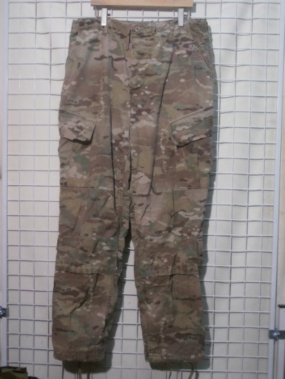 [판매완료] 멀티캠 바지 오리지날 미듐레귤러