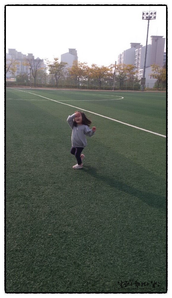 달이와 함께 가까운 동네 한바퀴 돌기ㅋㅋ 달이와 함께 가까운 동네 한바퀴 돌기ㅋㅋ