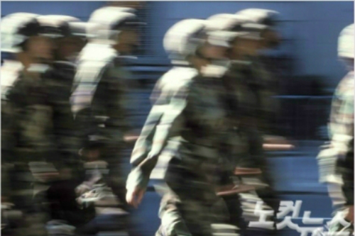 창원지법 "보험사 면책사유에 해당 안돼"…순직 인정 장병 손 들어줘 창원지법 "보험사 면책사유에 해당 안돼"…순직 인정 장병 손 들어줘