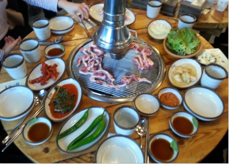  또 무~얼~먹~나~ 못정해또요